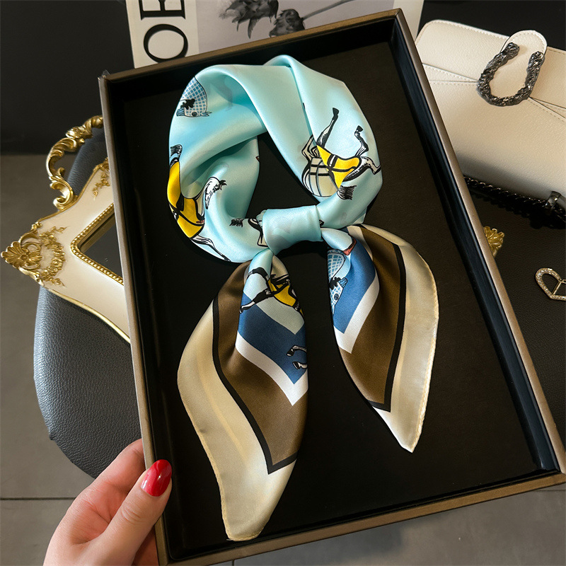 Luxury Brand 2026 Horse Print  - đánh giá và giá Luxury Skincare Headband