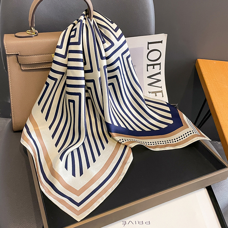 Luxury Brand Neckerchief Sprin - đánh giá và giá Luxury Skincare Headband