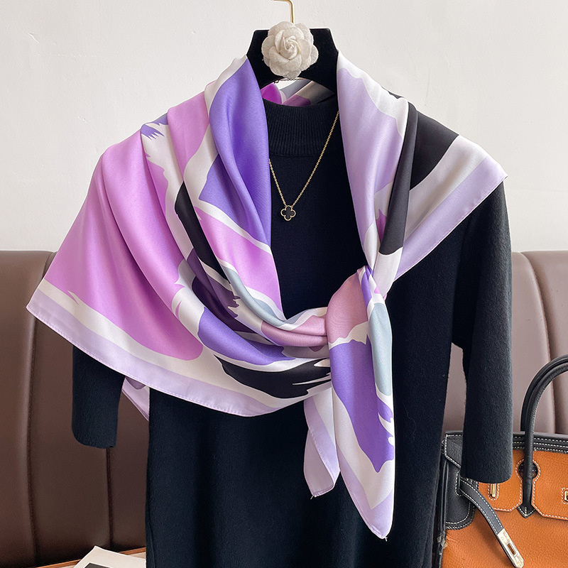90*90cm Luxury Brand Silk Squa - đánh giá và giá Luxury Skincare Headband